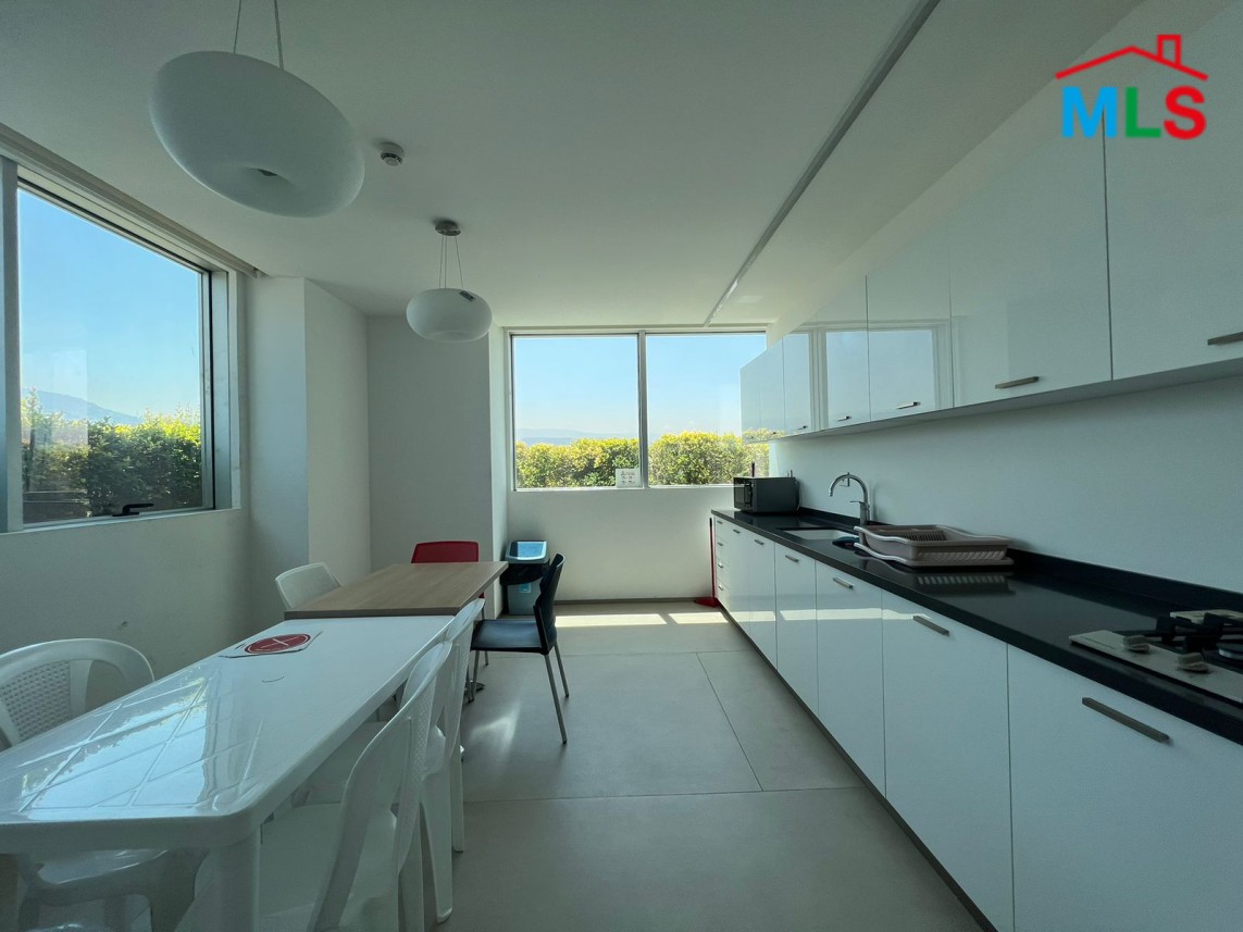 Ready to Move-In 500 SQM Office for Rent in Dekweneh