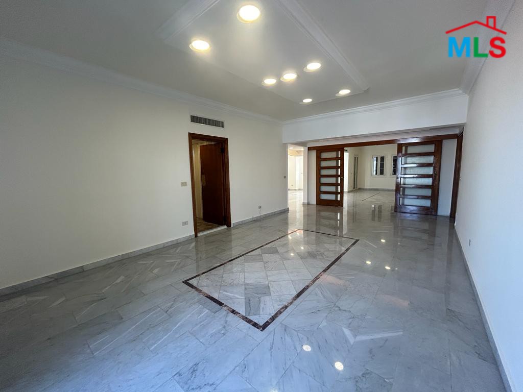 4-Bedroom Apartment for Rent in Zoukak El Blat, Down Town
