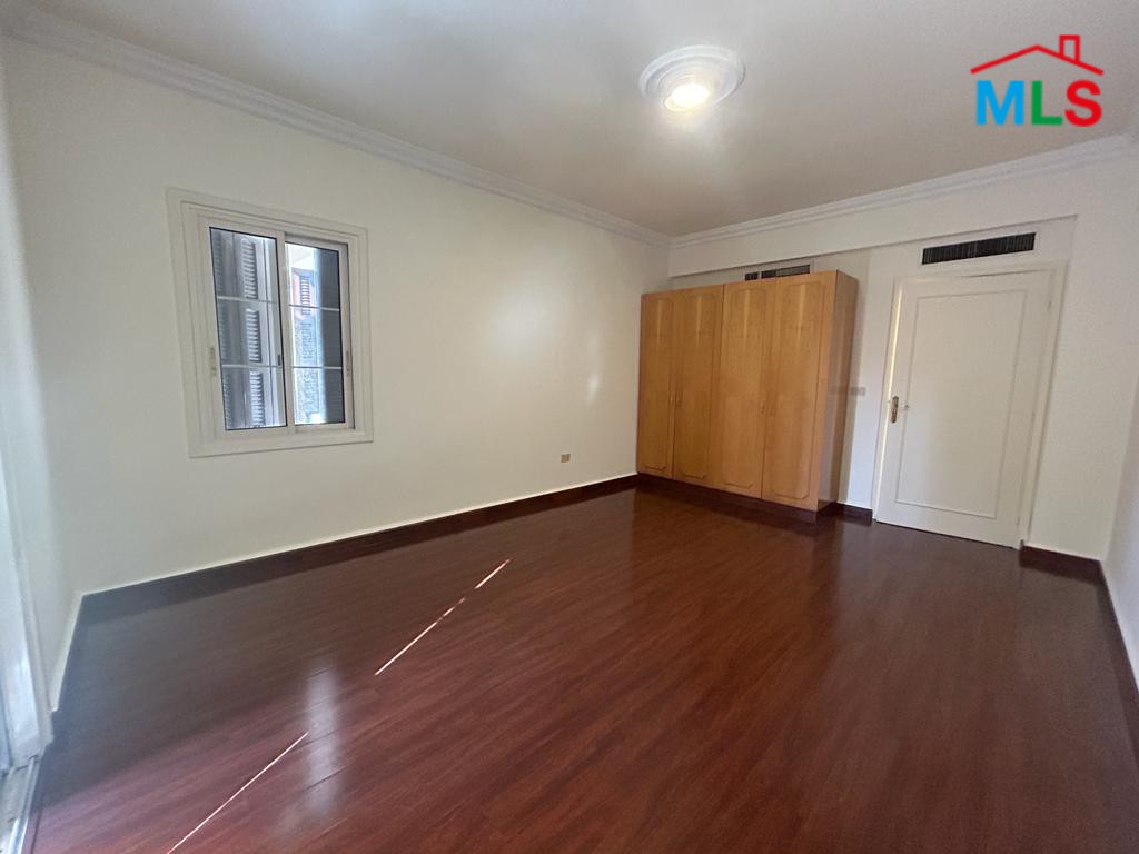 4-Bedroom Apartment for Rent in Zoukak El Blat, Down Town