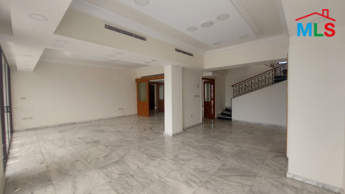Duplex Rooftop for Rent in Zoukak El Blat, Down Town