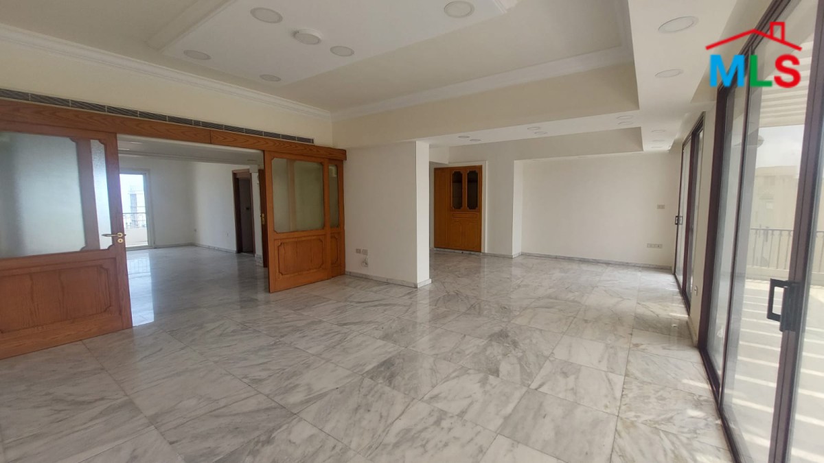 Duplex Rooftop for Rent in Zoukak El Blat, Down Town