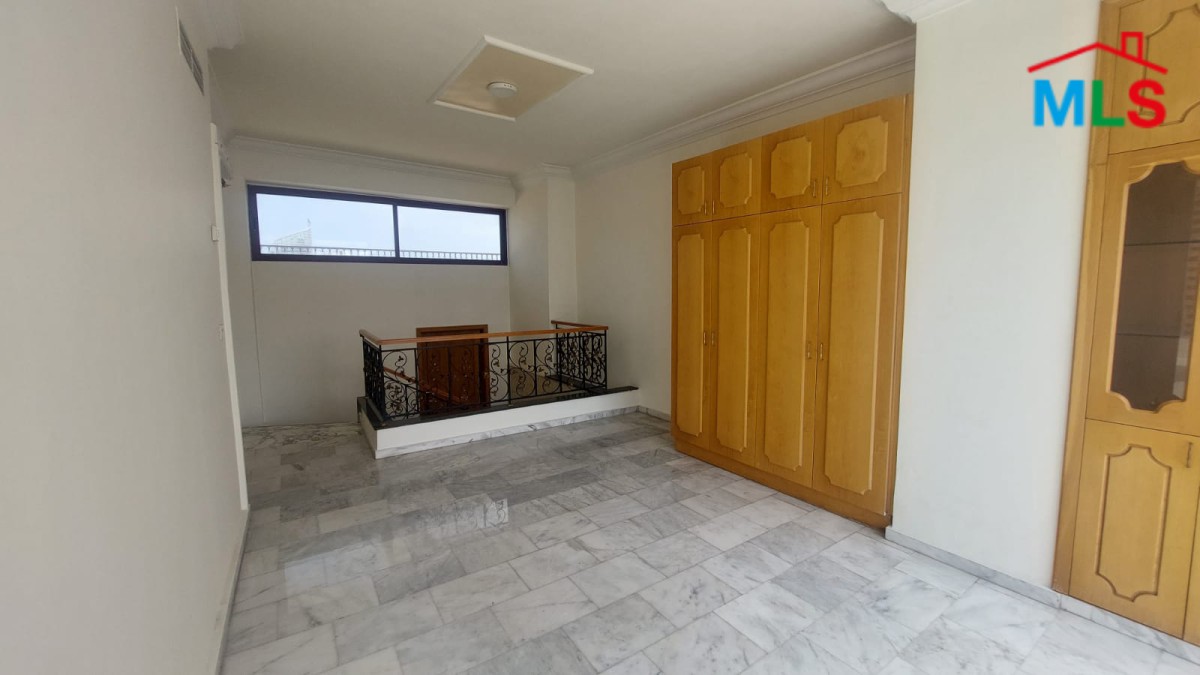 Duplex Rooftop for Rent in Zoukak El Blat, Down Town
