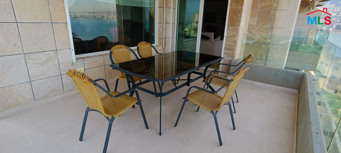 Apartment With Panoramic Seaview for Rent In Tabarja
