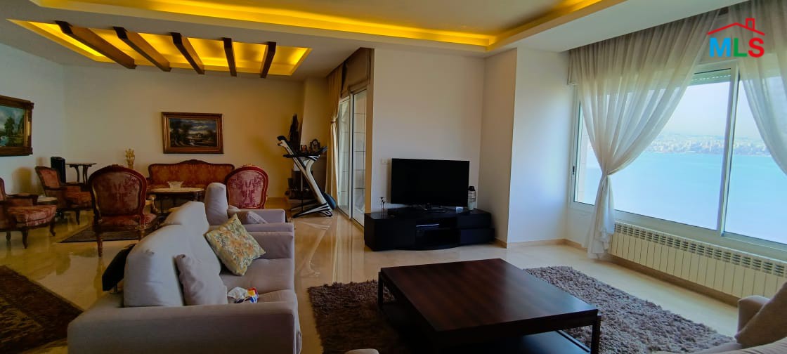 Apartment With Panoramic Seaview for Rent In Tabarja