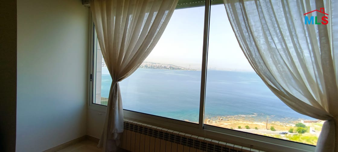 Apartment With Panoramic Seaview for Rent In Tabarja