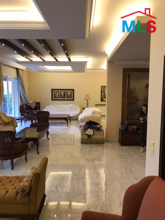 Unfurnished Decorated Apartment for Rent in Kaslik