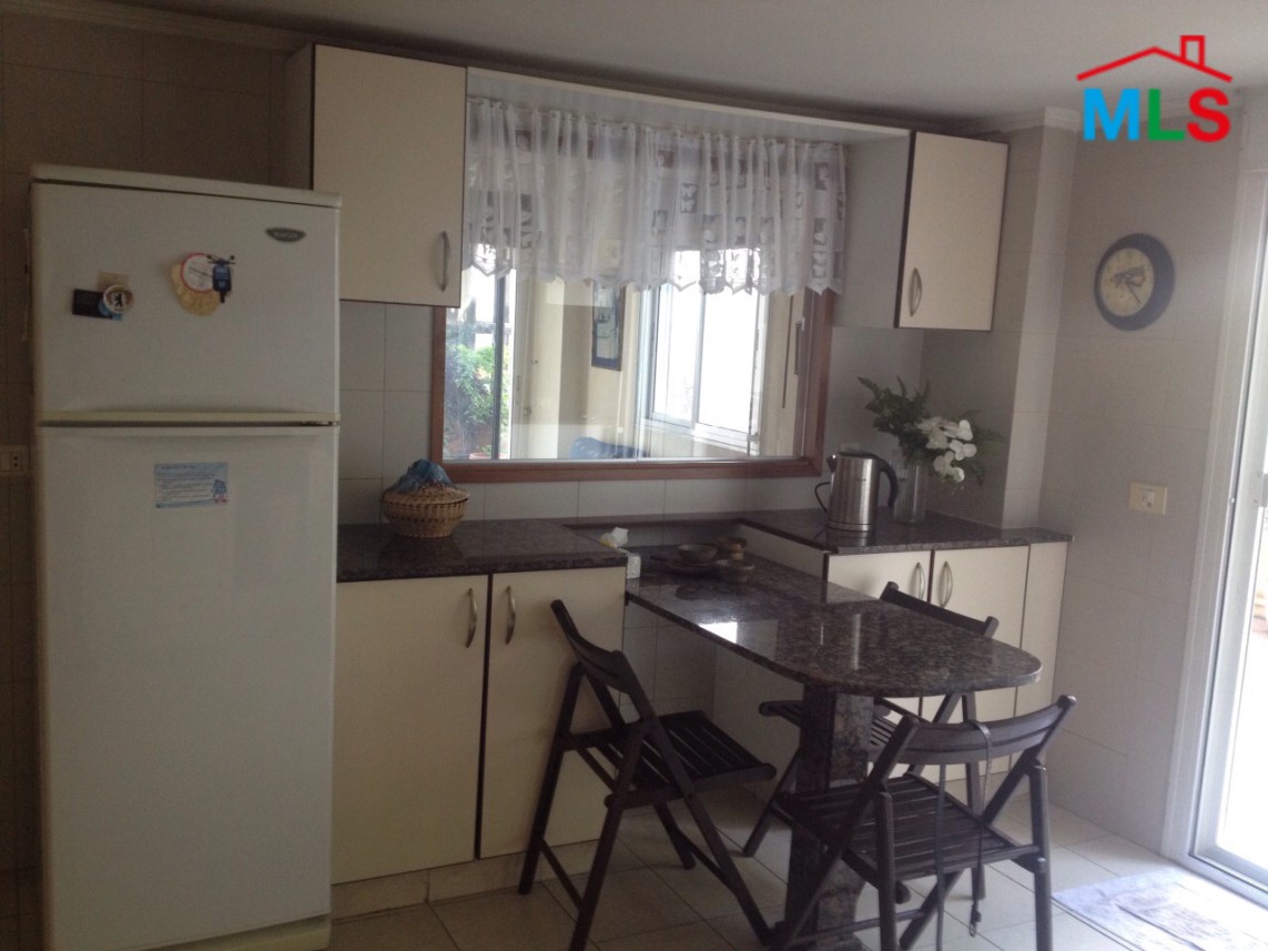220 SQM Furnished Apartment With Terrace for Rent in Mtayleb