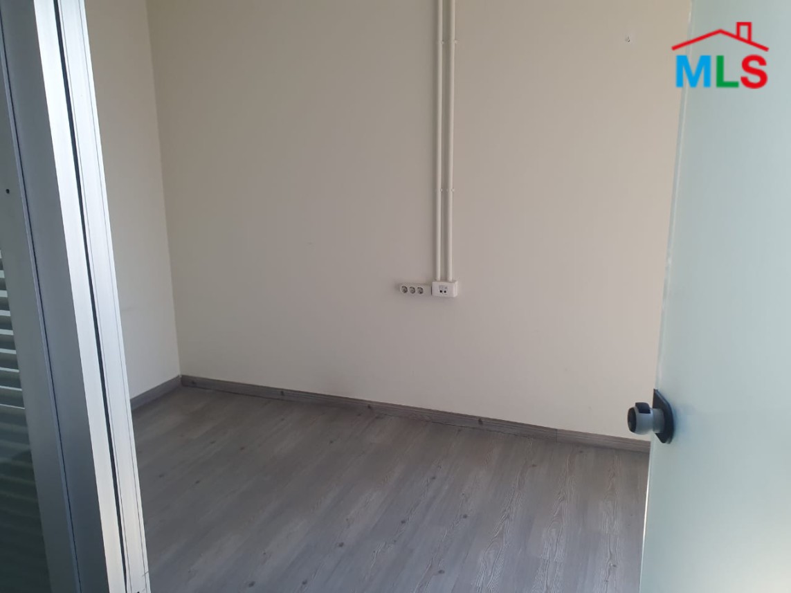 250 SQM Office for Rent in Hamra, Ras Beirut