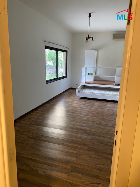 Fully Furnished Apartment With 450 SQM Garden for Rent in Mtayleb