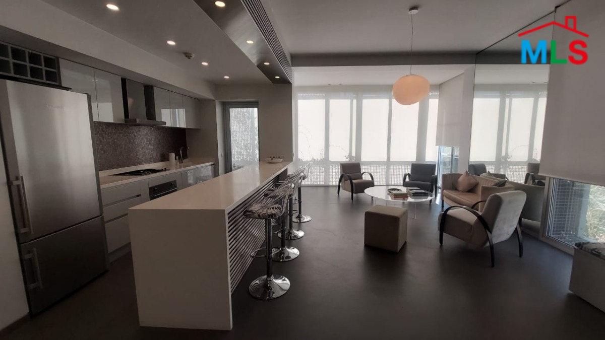 Beautifully Decorated Apartment for Rent in Achrafieh, Lycée