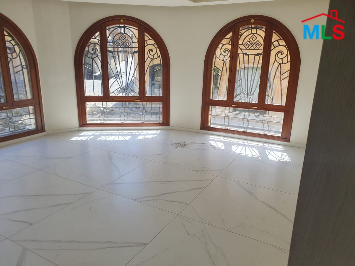 120 SQM Office for Rent in Downtown
