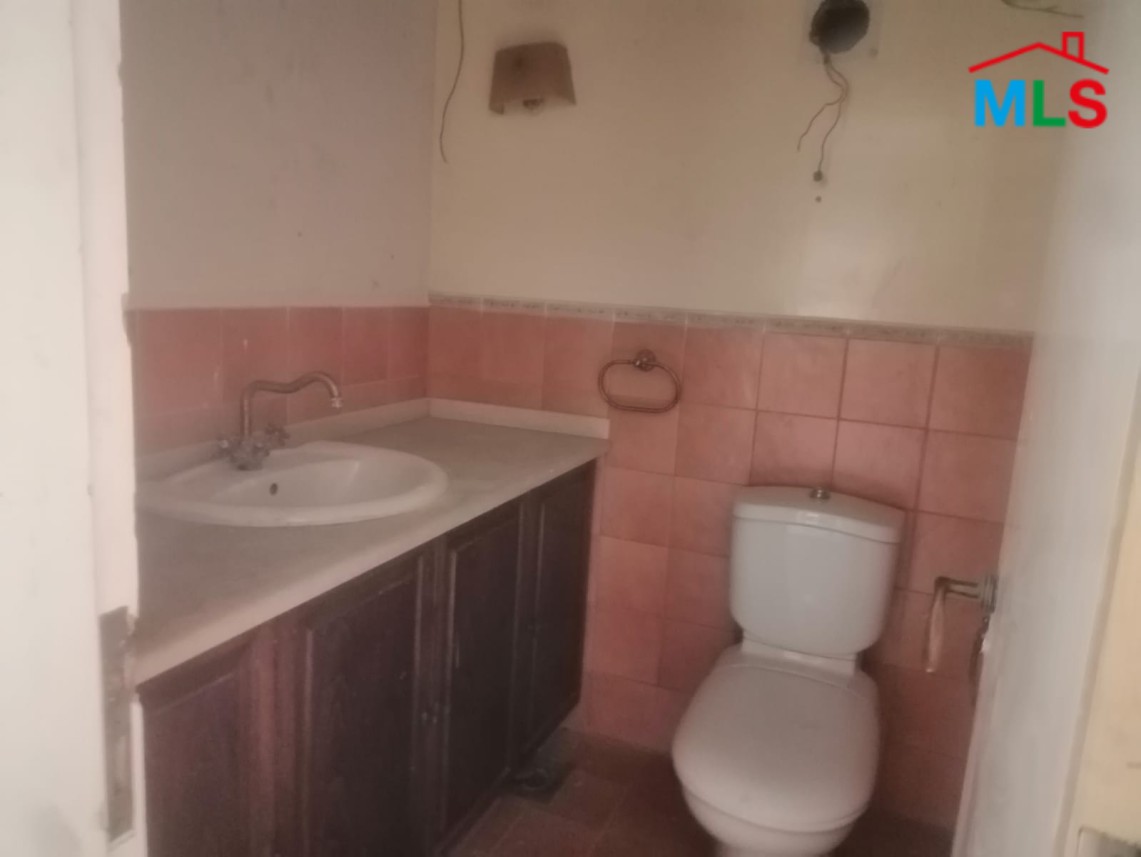 Core & Shell Office with Terrace for Rent in Gemmayze