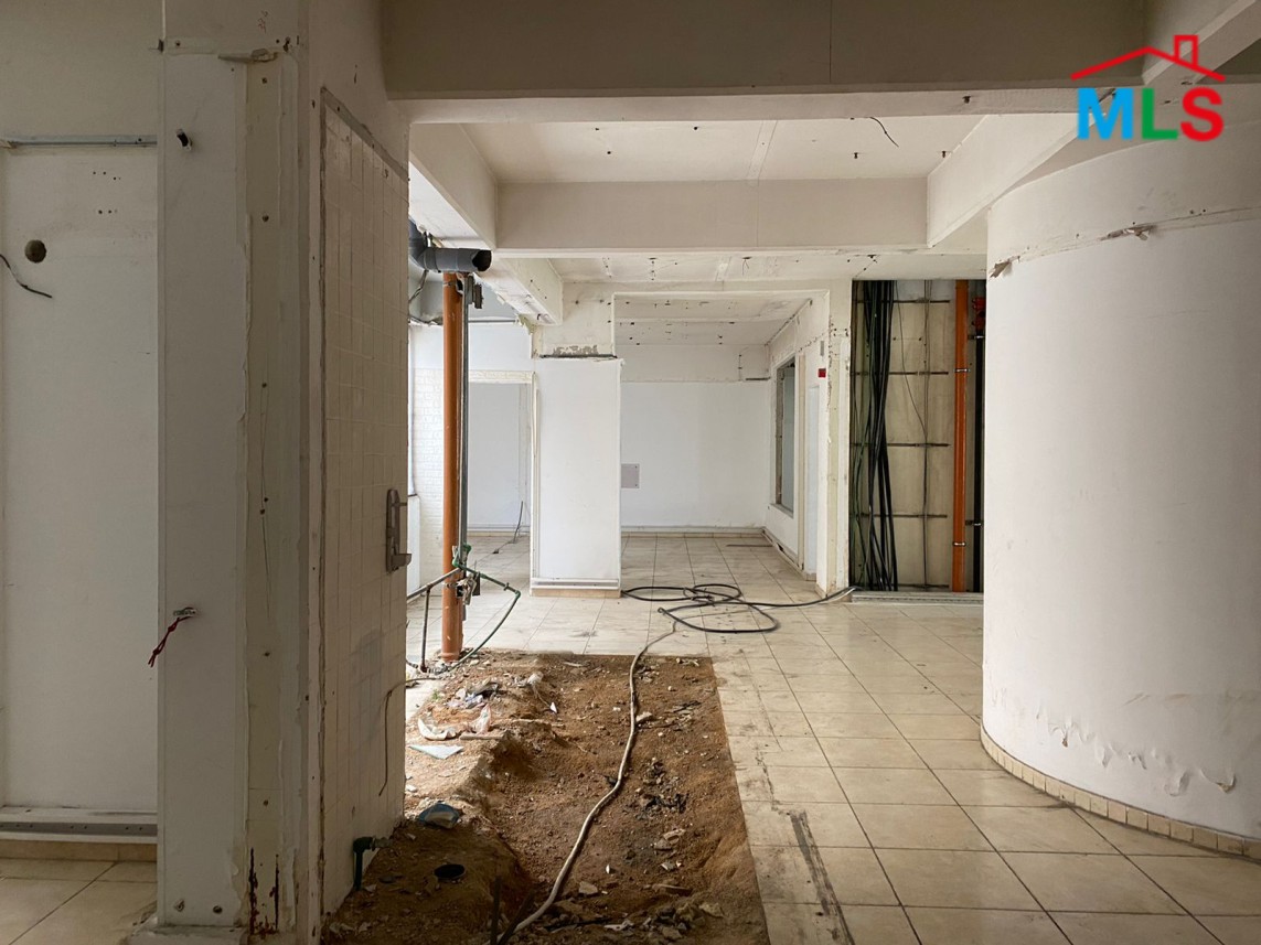 Open Space Office for Rent in Saifi