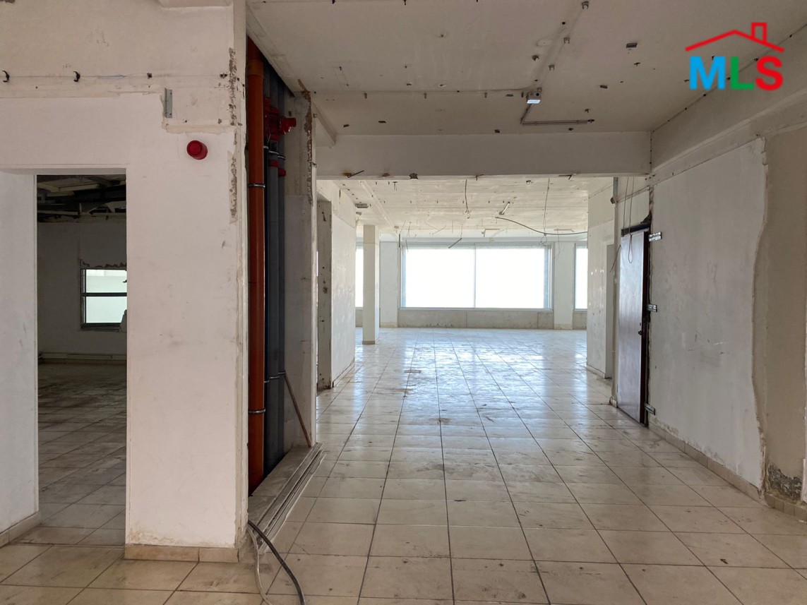 Open Space Office for Rent in Saifi