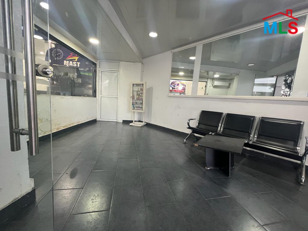 Open-Space for Rent in Furn El Chebbak