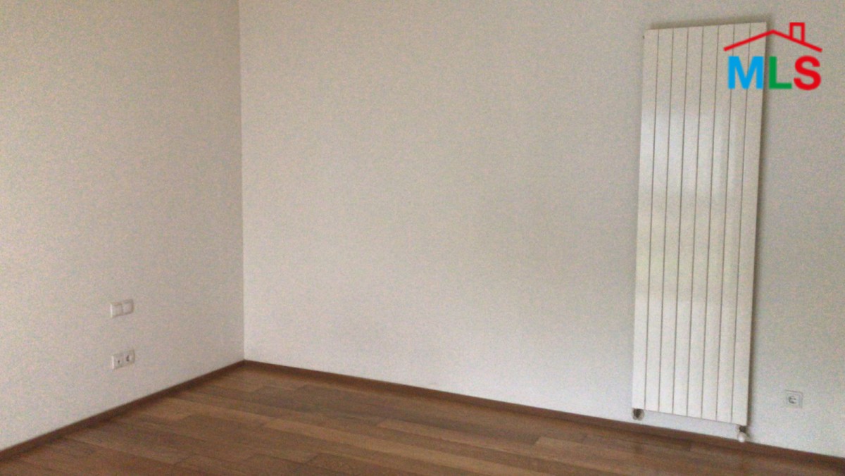Furnished 1-Bedroom Apartment with Terrace for Rent Down Town