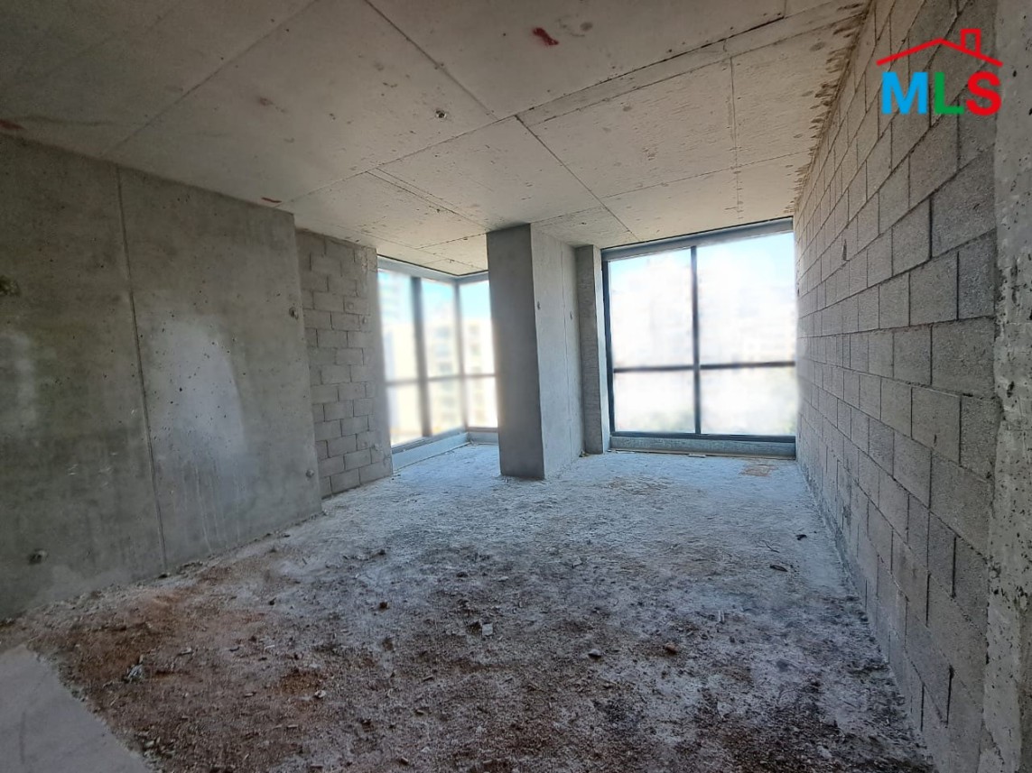 Core and Shell Office for Rent in a Well-Known Tower in Dekweneh