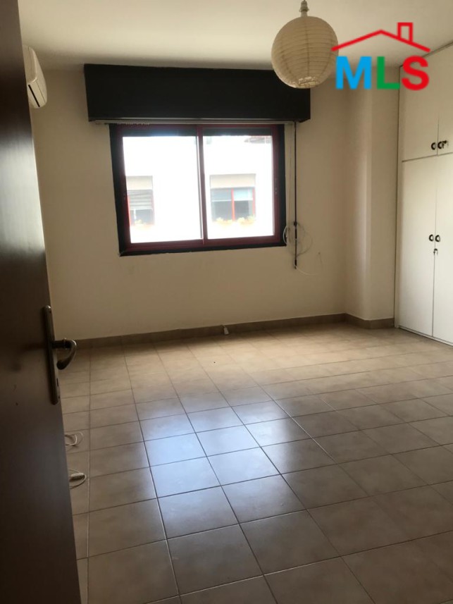2 Bedrooms Furnished Apartment for Rent in Broumana
