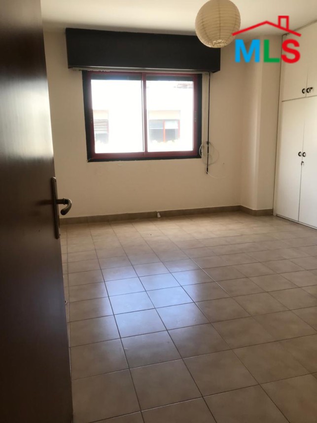 2 Bedrooms Furnished Apartment for Rent in Broumana