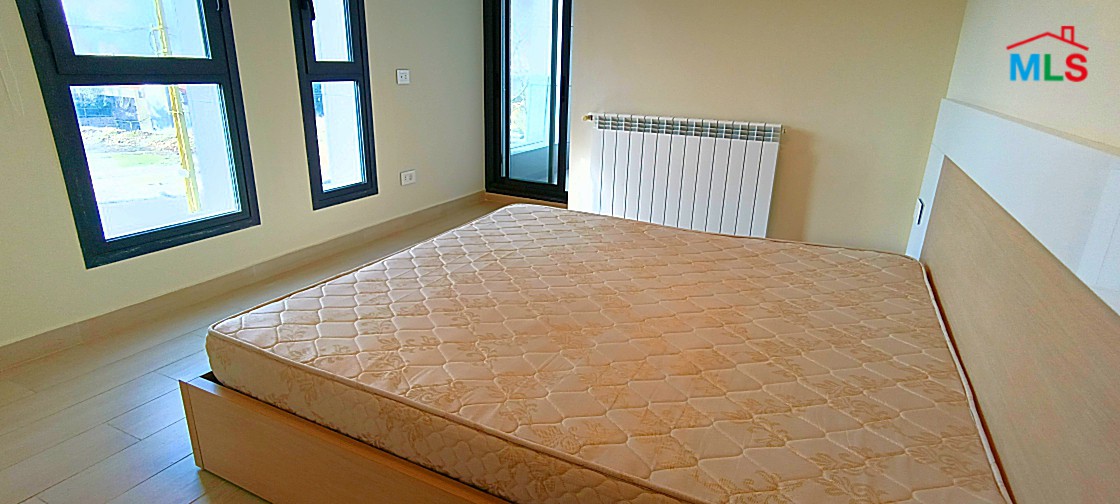 Super Deluxe Furnished Triplex Chalet with Garden For Rent in Ouyoun Al Simen