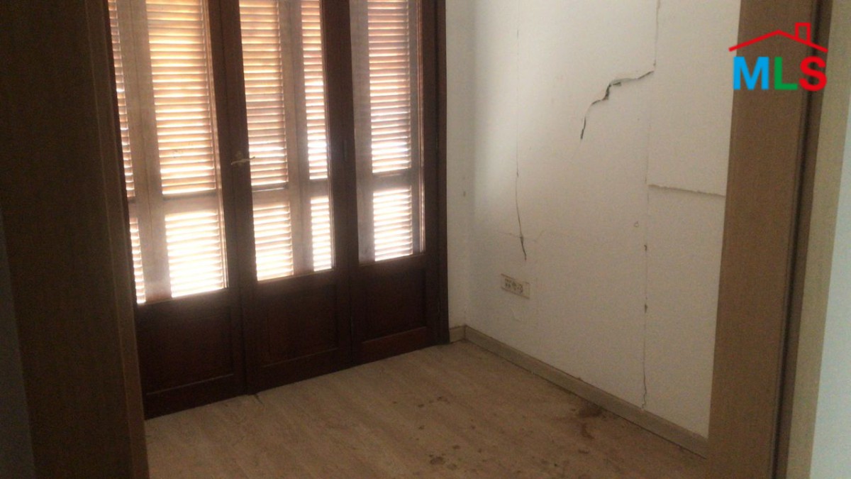 Office For Rent in Foch District in Down Town