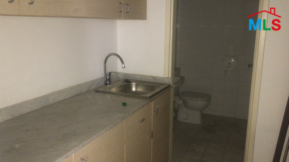 Office For Rent in Foch District in Down Town