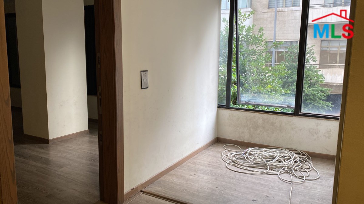 Ready To Move In Office For Rent in Downtown Near Beirut Souks