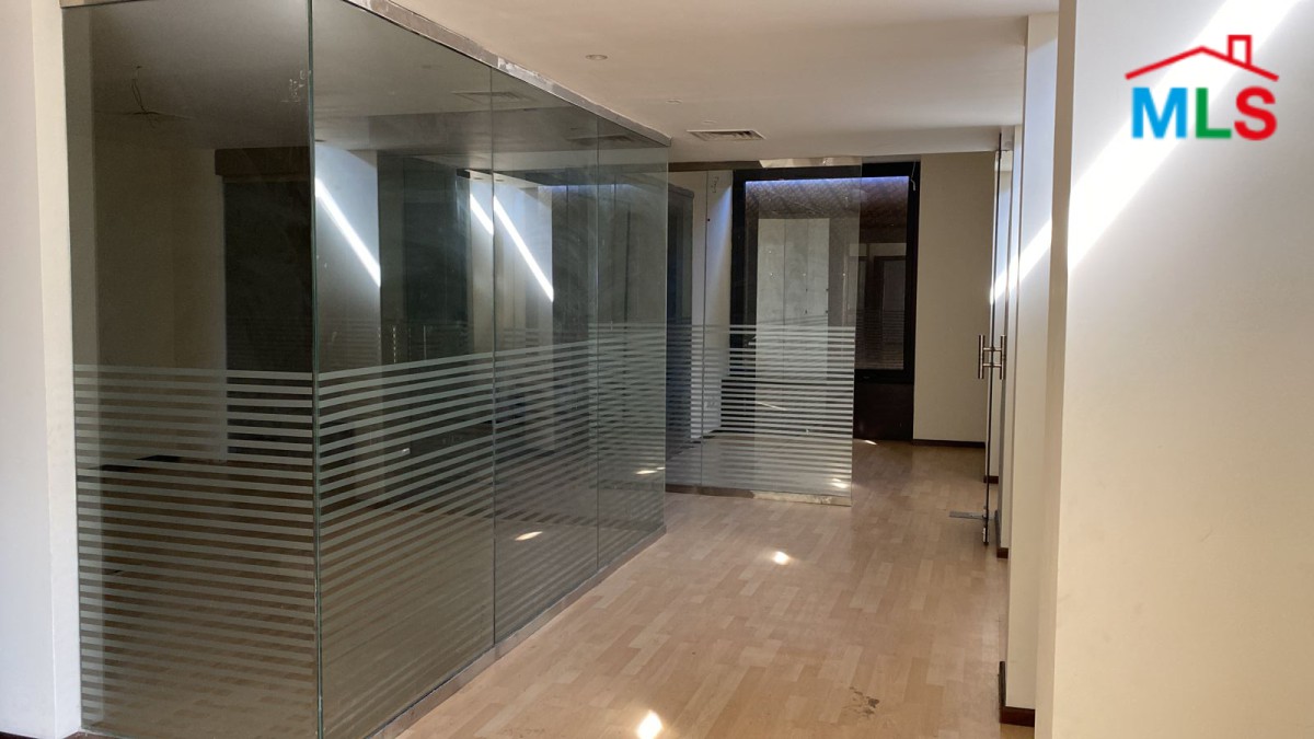 100 SQM Office For Rent in Downtown Near Beirut Souks