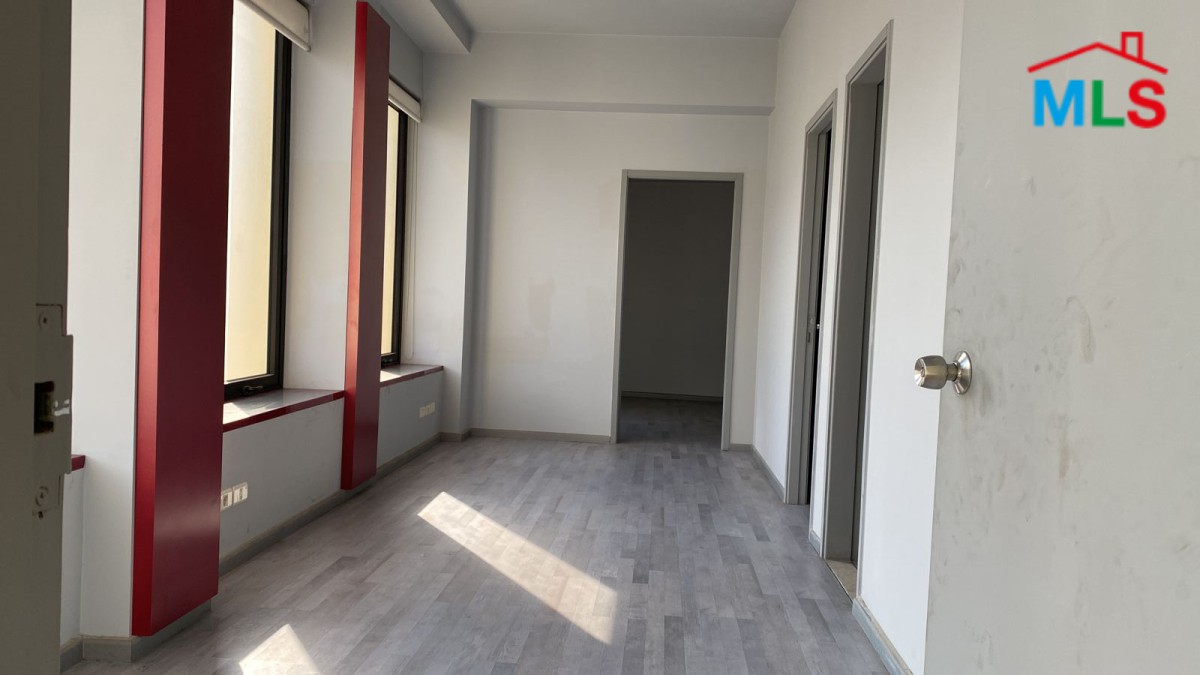 Nice Office For Rent in Downtown Near Beirut Souks