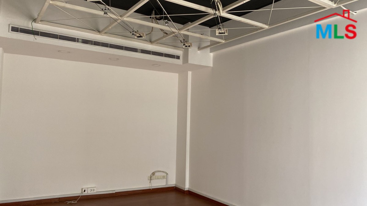 Office For Rent in Downtown Near Beirut Souks