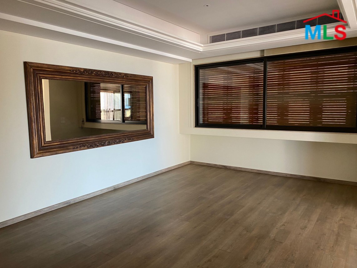 Apartment With Sea View For Rent In Achrafieh
