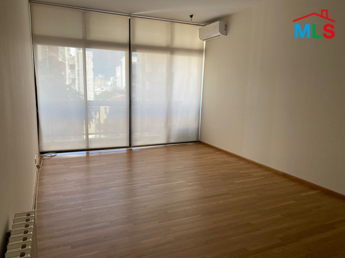 Apartment With Sea View For Rent In Achrafieh