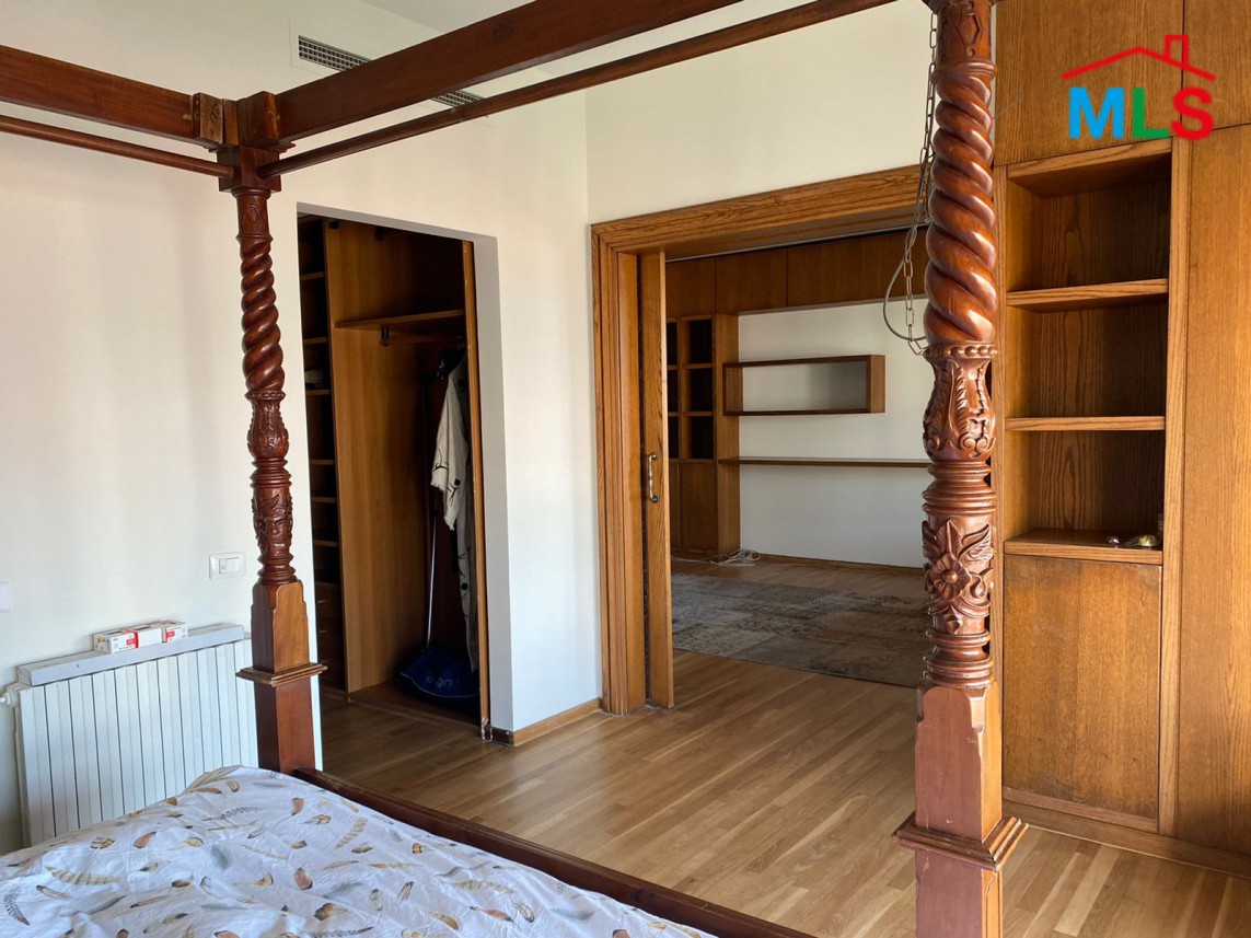 Apartment With Sea View For Rent In Achrafieh