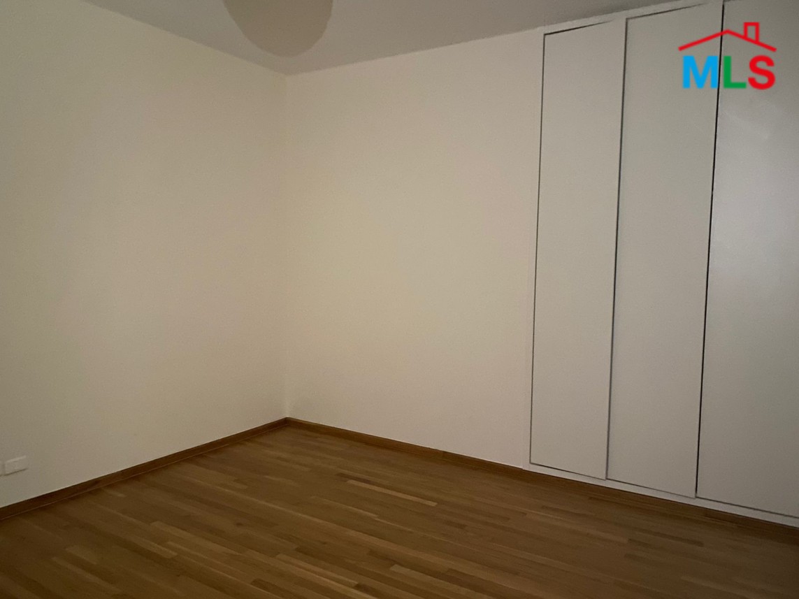 Apartment With Sea View For Rent In Achrafieh