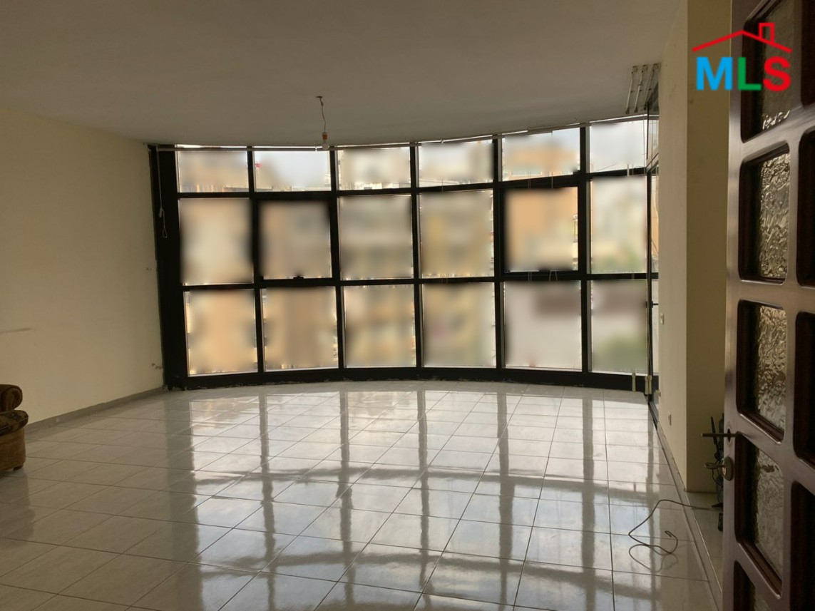 Spacious Apartment For Rent In Achrafieh, Hotel Dieu