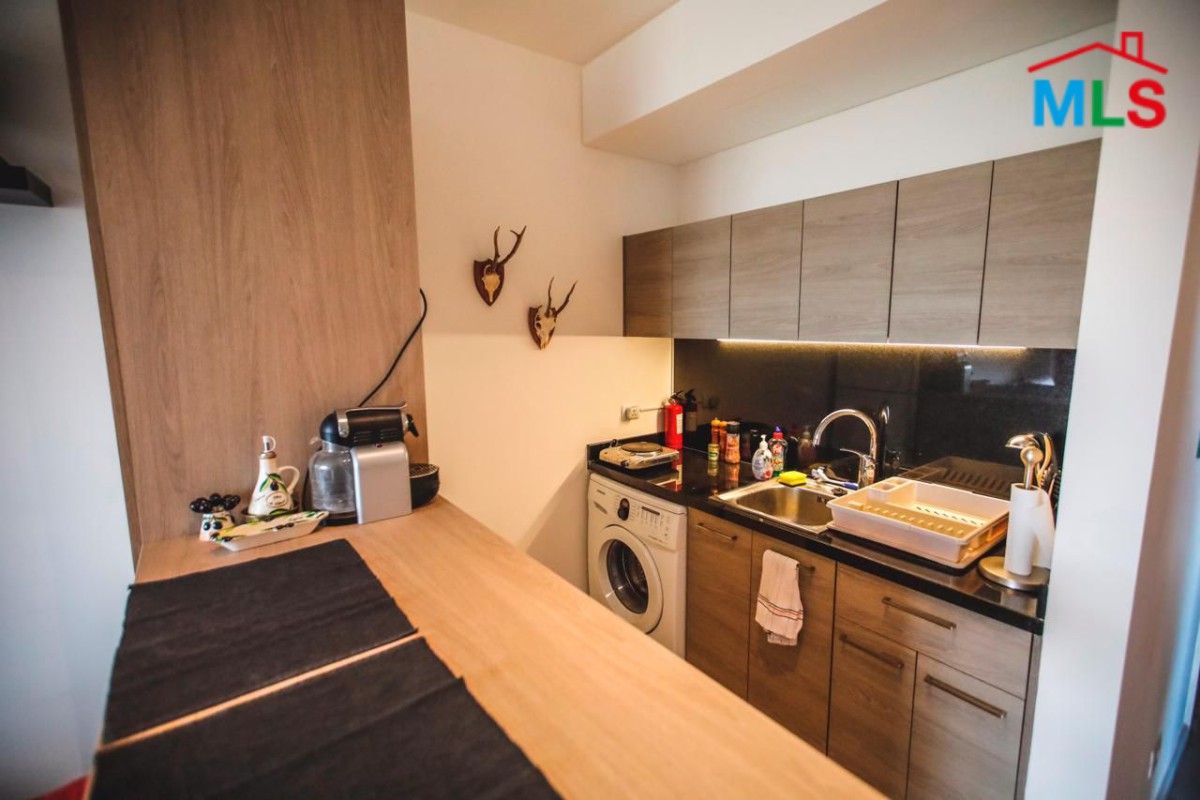 Furnished Chalet For Rent With Panoramic View In Fakra, Red Rock