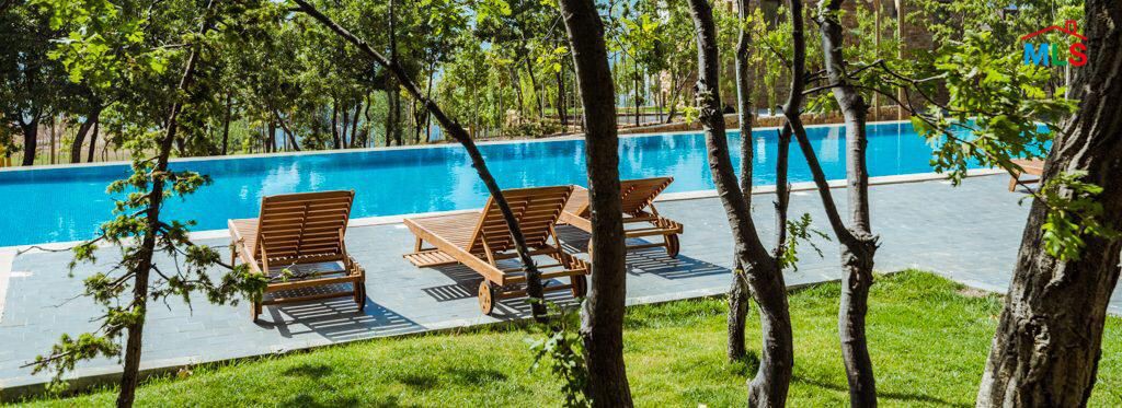 Furnished Chalet For Rent With Panoramic View In Fakra, Red Rock