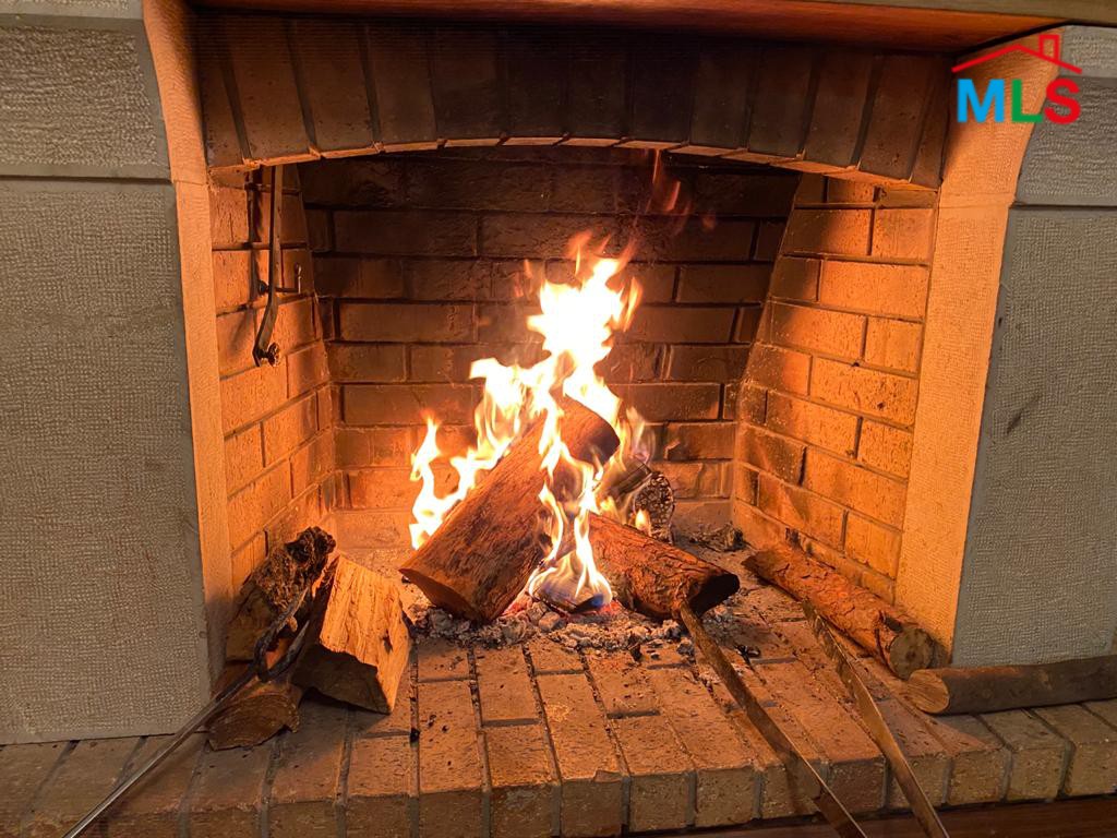 Elegant & Luxurious Chalet For Rent in Mzar 2000 ,Faraya