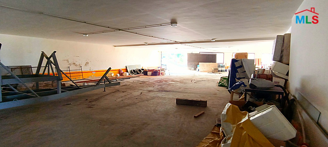 Open Space Warehouse For Rent On The Highway In Ghazir