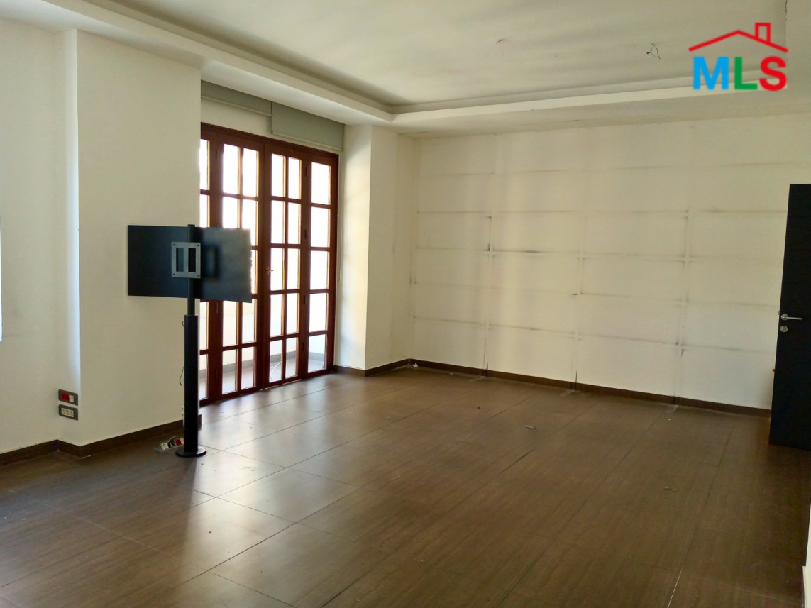 Office for Rent in Downtown - Place de l'etoile