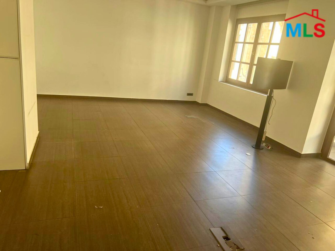 Office for Rent in Downtown - Place de l'etoile