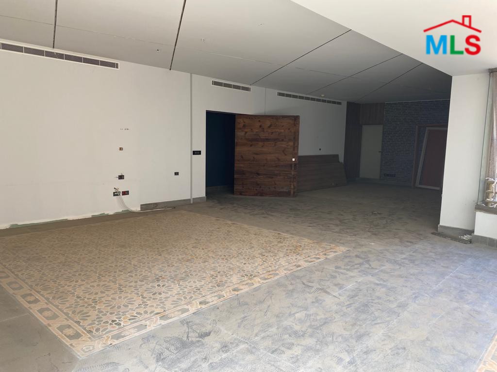 Spacious Office for Rent In Achrafieh Tabaris