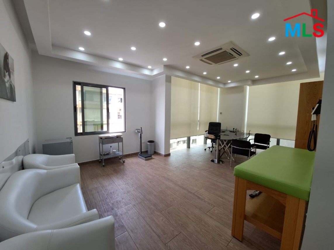 Furnished Clinic For Rent in Jdeideh
