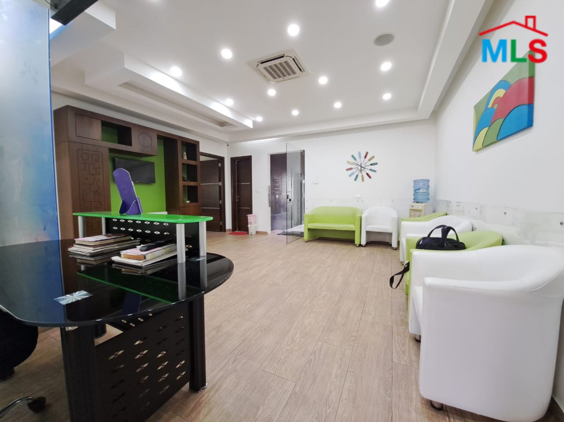 Furnished Clinic For Rent in Jdeideh