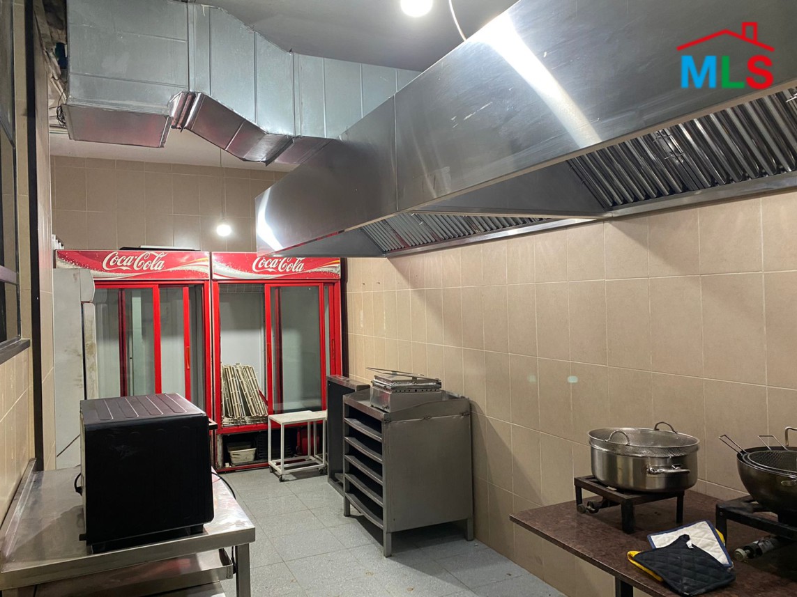 Fully Equipped Central Kitchen for Rent in Furn El Chebbak