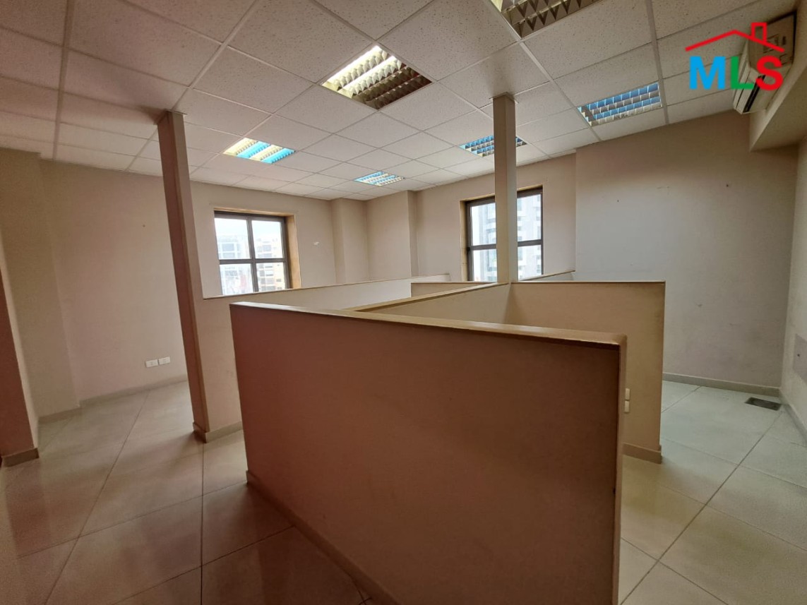 Decorated Spacious Office for Rent in Dekweneh
