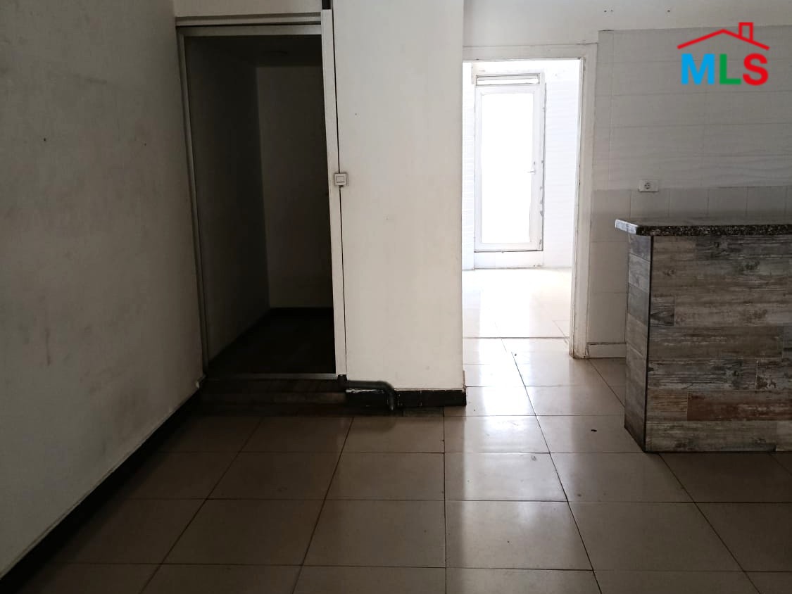 120 SQM Shop for Rent in Achrafieh, Fassouh