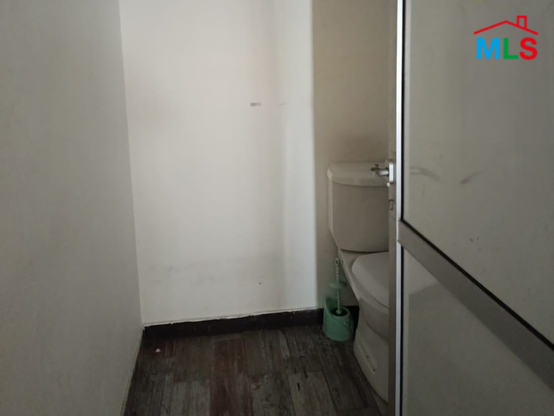 120 SQM Shop for Rent in Achrafieh, Fassouh