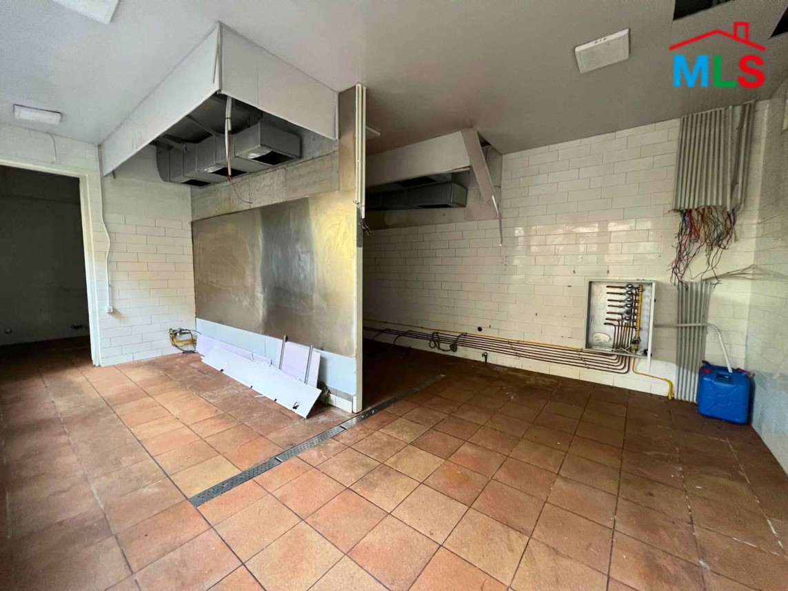 Ready to Move-in Shop for Rent with a Back Terrace in Mar Mikhael