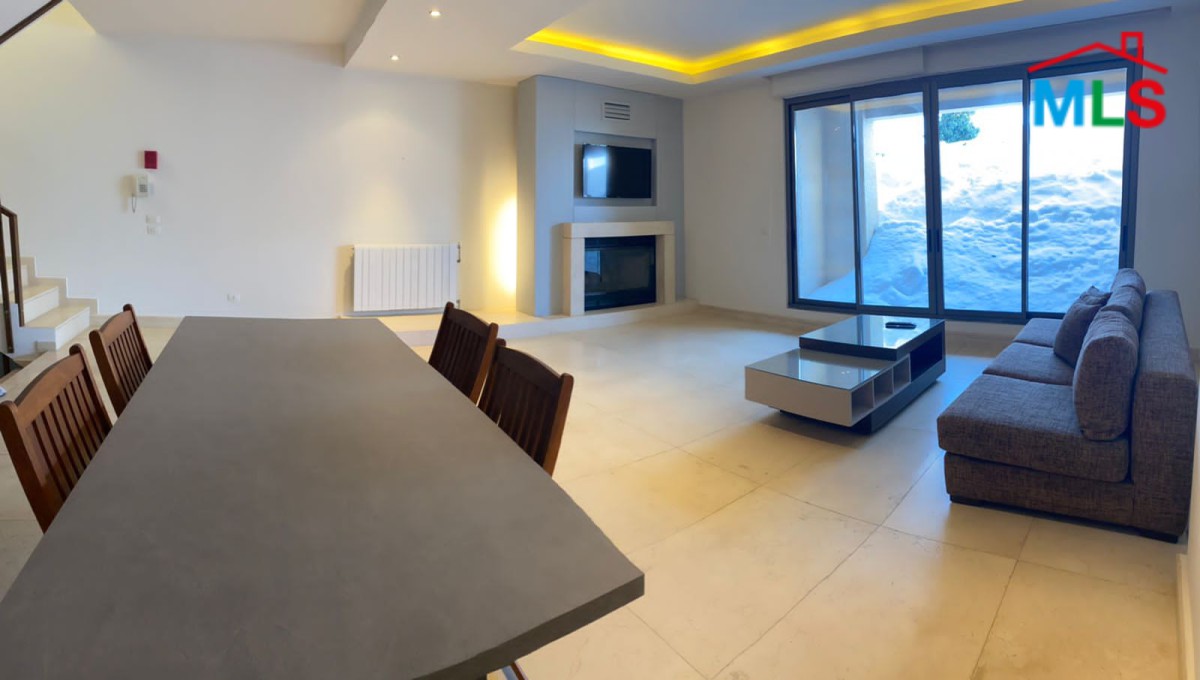Furnished Chalet for rent in Fakra Club